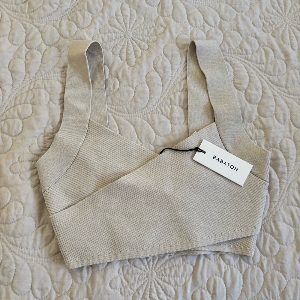 NWT Aritzia Babaton Sculpt Knit Greek tank